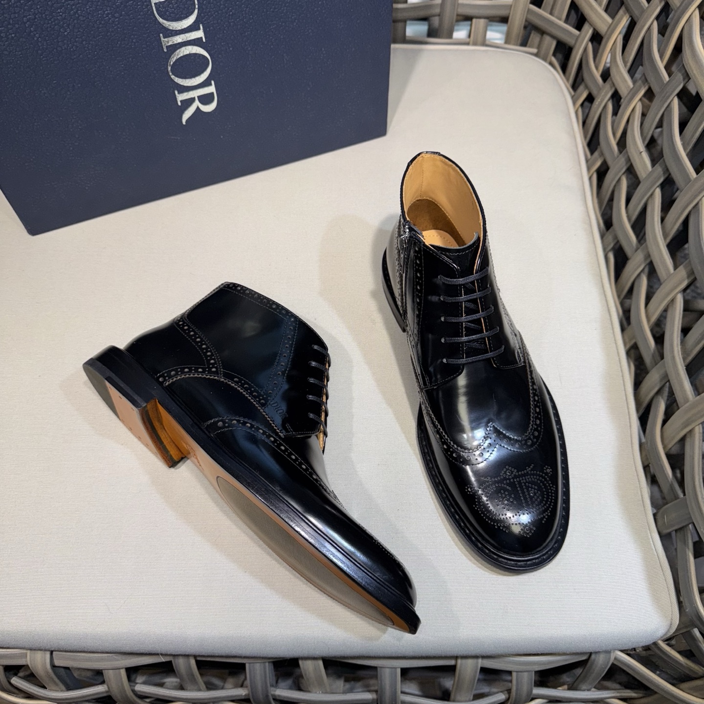 CHRISTIAN DIOR Мужские ботинки из телячьей кожи