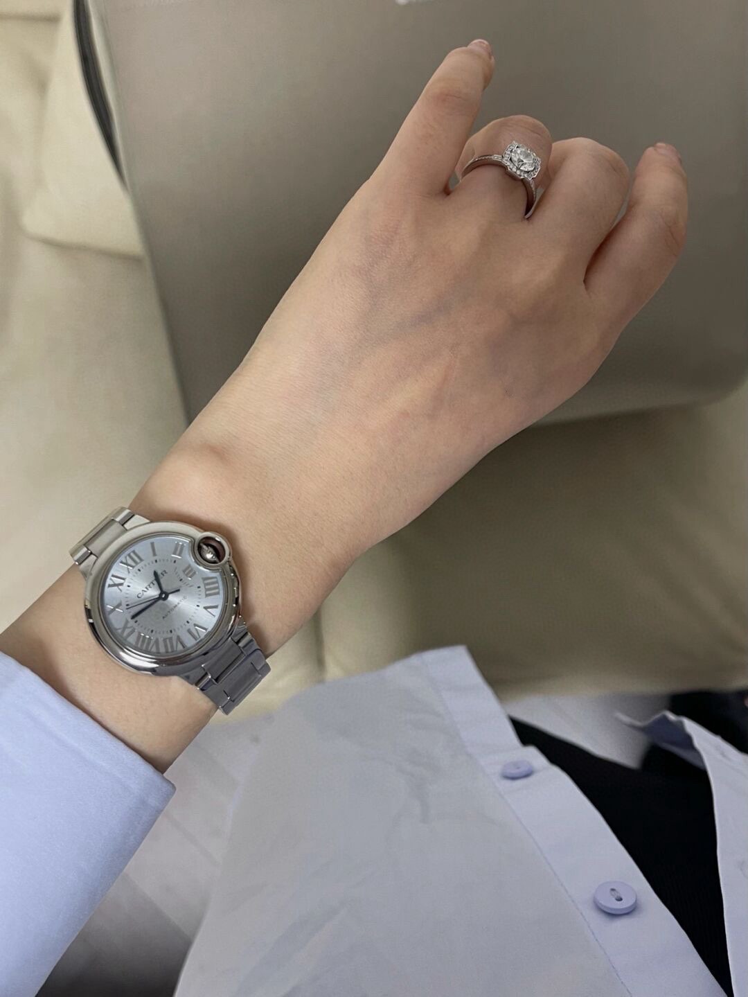 CARTIER Женские часы Ballon Bleu WSBB0062 33 мм CARTIER Женские часы Ballon Bleu WSBB0062 33 мм