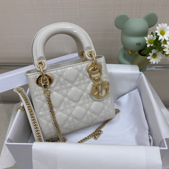 CHRISTIAN DIOR Женская сумка Lady Dior mini Лакированная