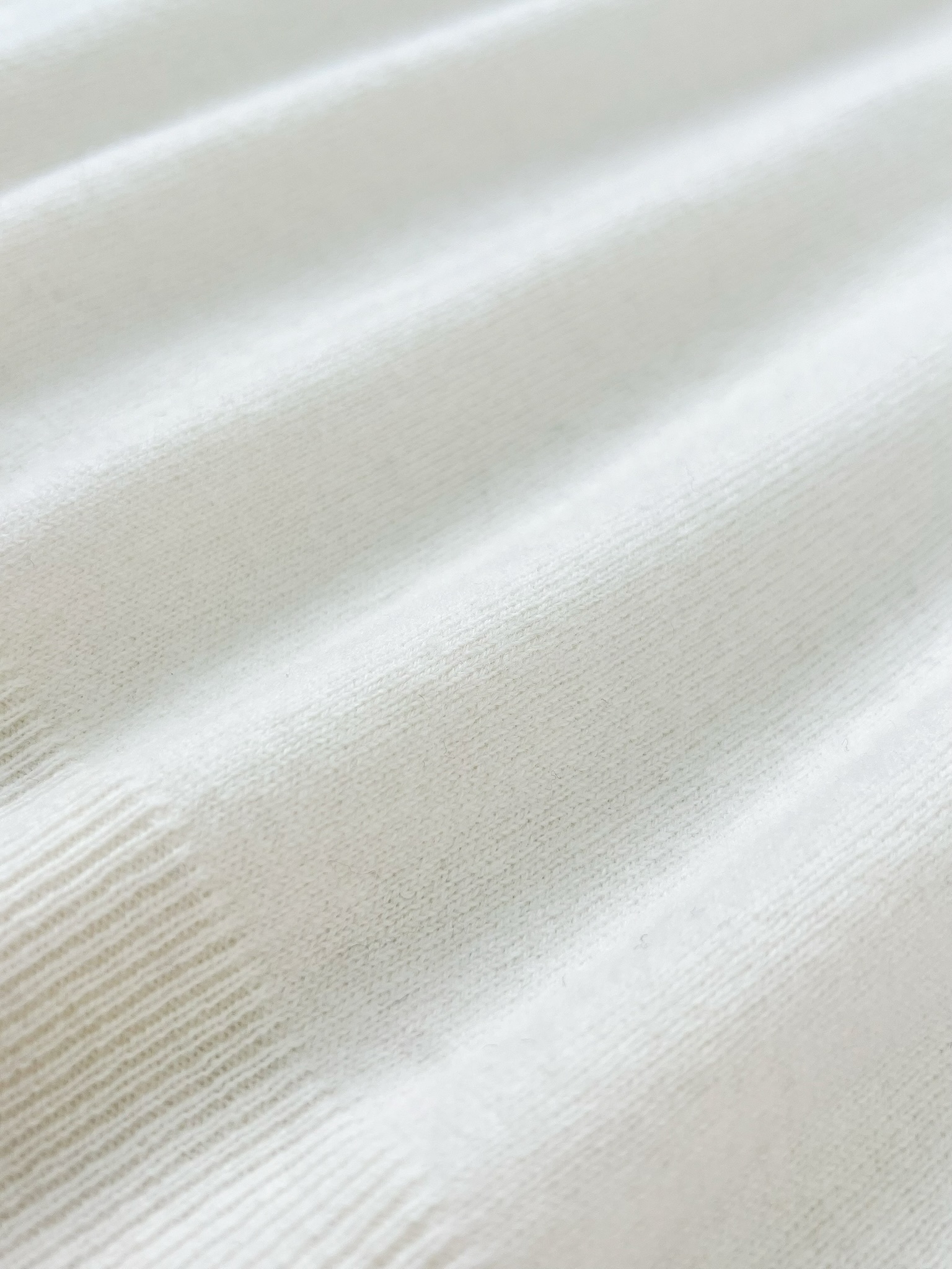 BRUNELLO CUCINELLI Мужской пуловер  BRUNELLO CUCINELLI Мужской пуловер