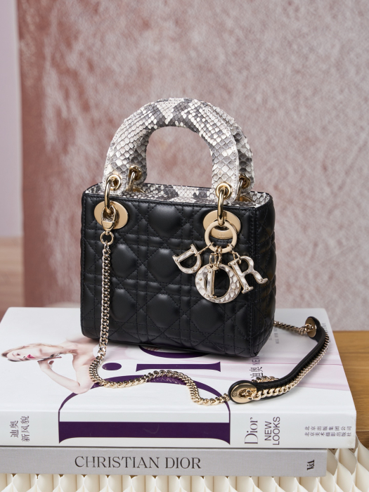 CHRISTIAN DIOR Сумка Lady Dior Лимитированная серия Snake
