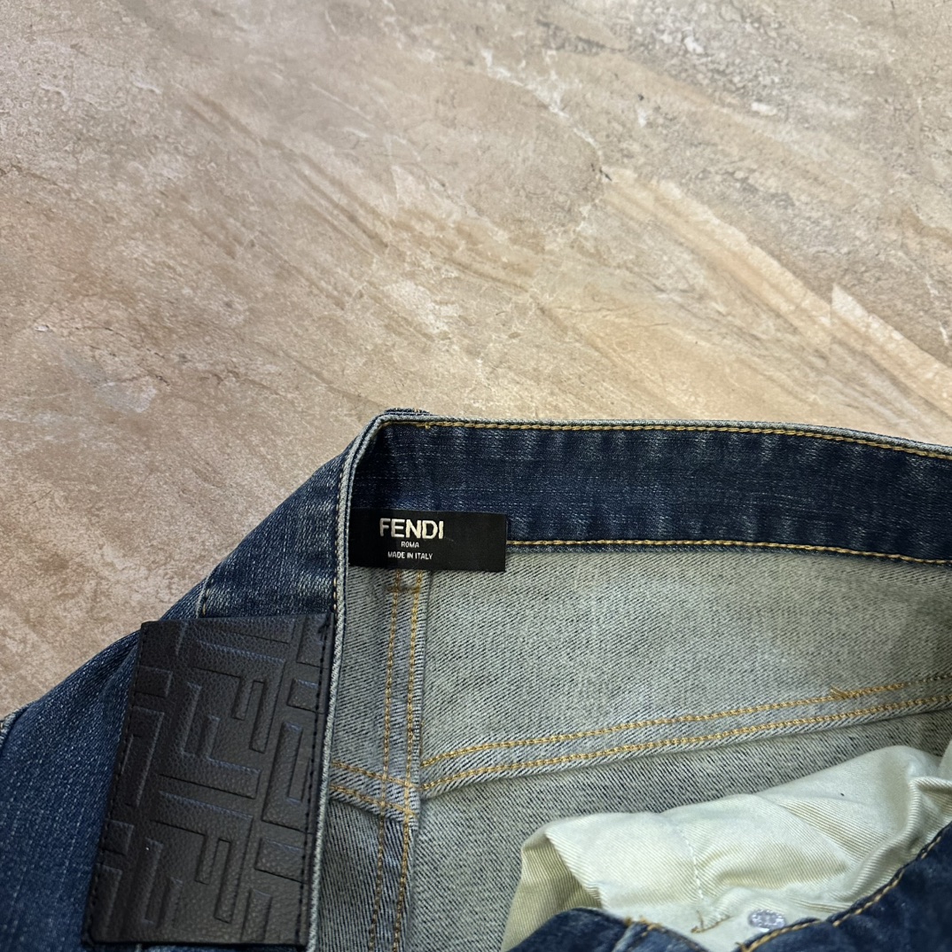 FENDI Мужские джинсы FENDI Мужские джинсы