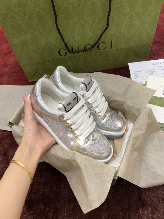 GUCCI Женские Кроссовки Screener со стразами 