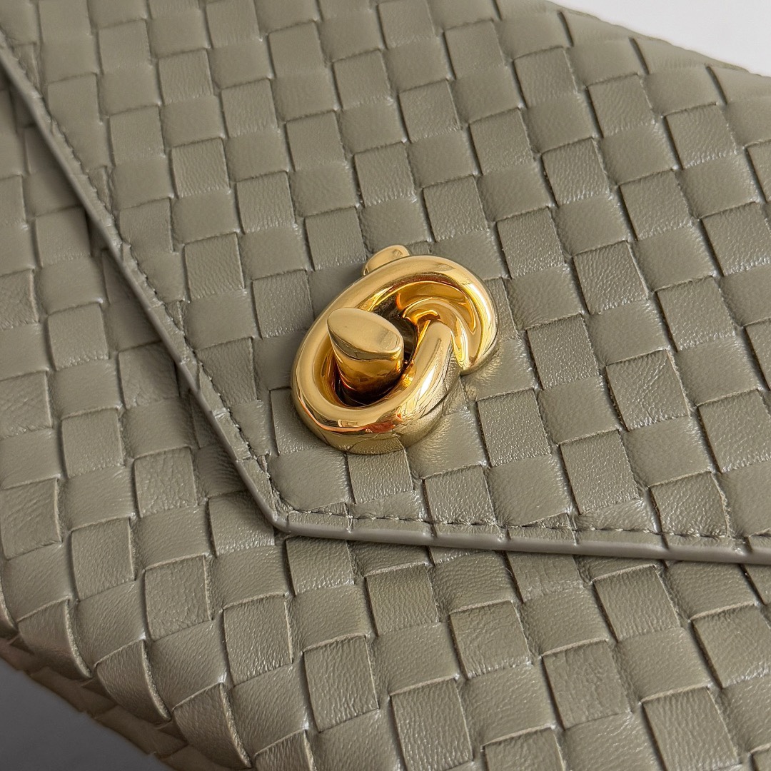 BOTTEGA VENETA Сумка Knot Lock
