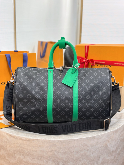 LOUIS VUITTON Дорожная сумка Keepall Bandoulière М26434