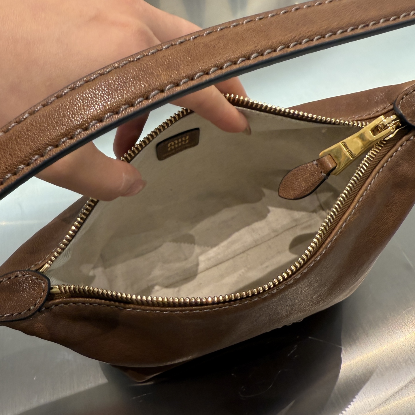 MIU MIU Женская сумка Nappa MIU MIU Женская сумка Nappa