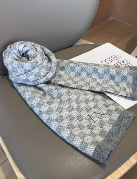 LOUIS VUITTON Мужской шарф