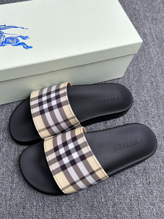 BURBERRY Мужские шлёпанцы 