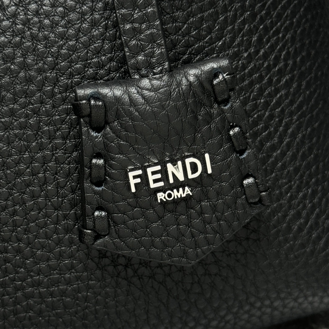 FENDI Женская сумка By The Way Selleria