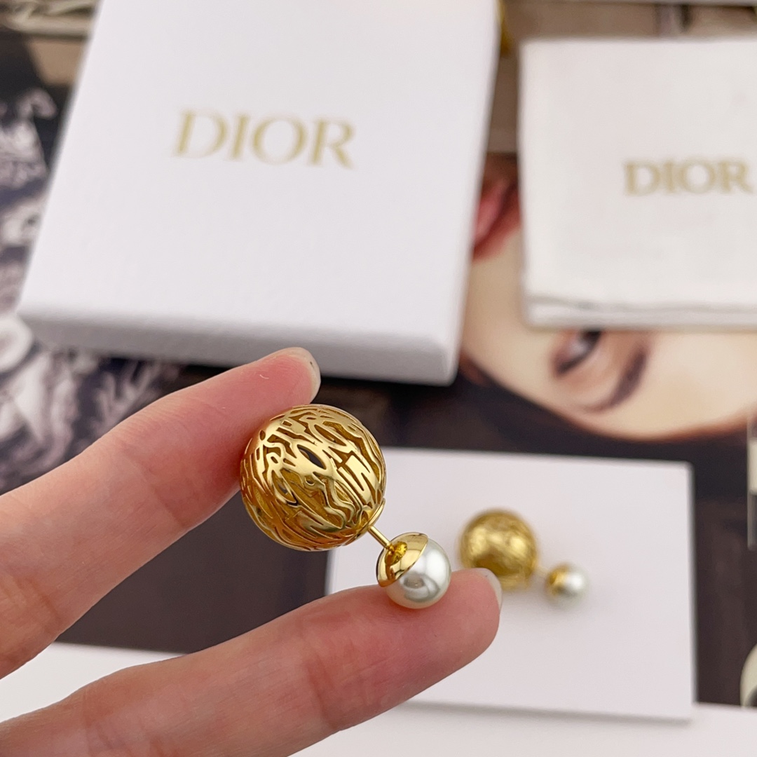 CHRISTIAN DIOR Женские серьги Tribales CD CHRISTIAN DIOR Женские серьги Tribales CD