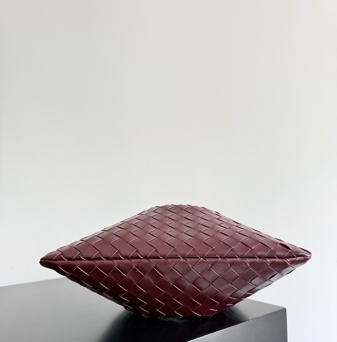 BOTTEGA VENETA Сумка Dustbag