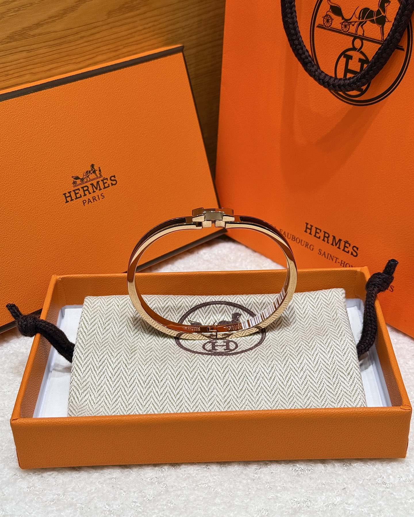 HERMES Браслет Clic H