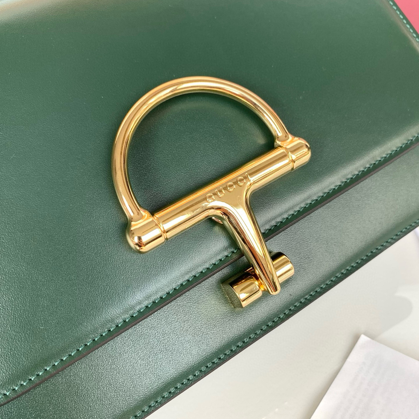 GUCCI Женская сумка Gucci Siena small shoulder bag