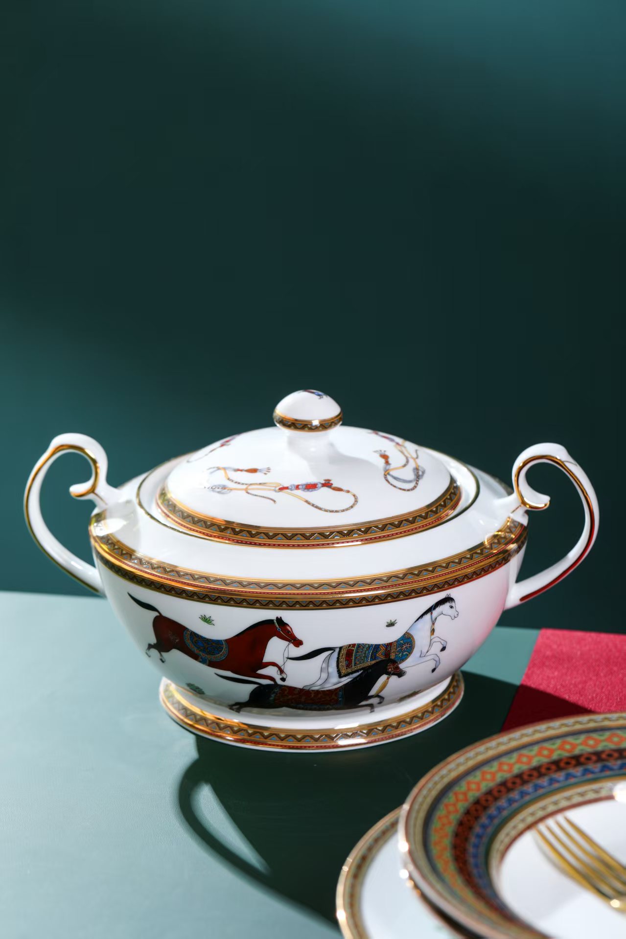 HERMES Набор посуды 58 предметов 10 персон HERMES Набор посуды 58 предметов 10 персон