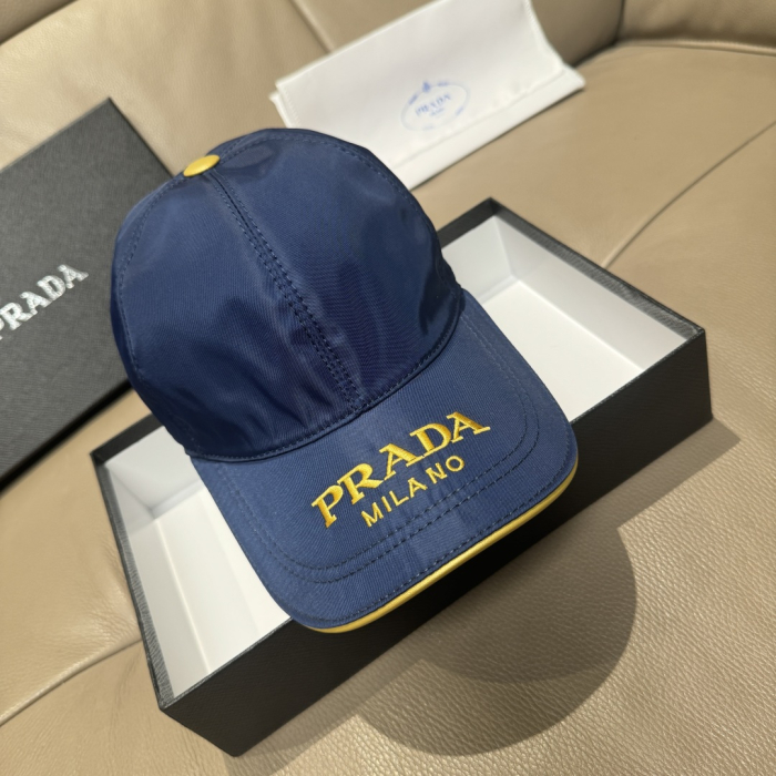 PRADA Мужская кепка