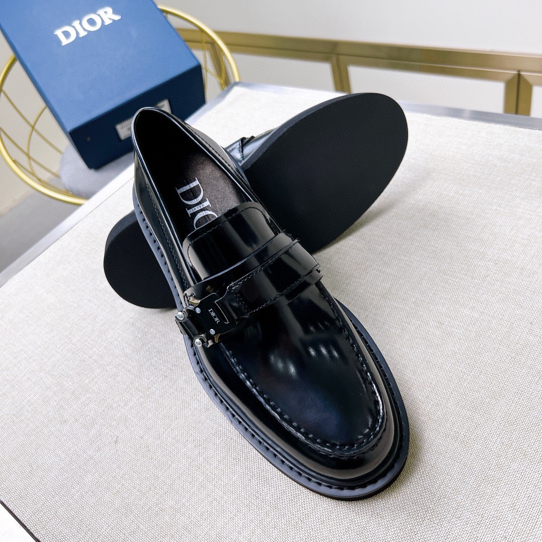 CHRISTIAN DIOR Мужские туфли броги CHRISTIAN DIOR Мужские туфли броги