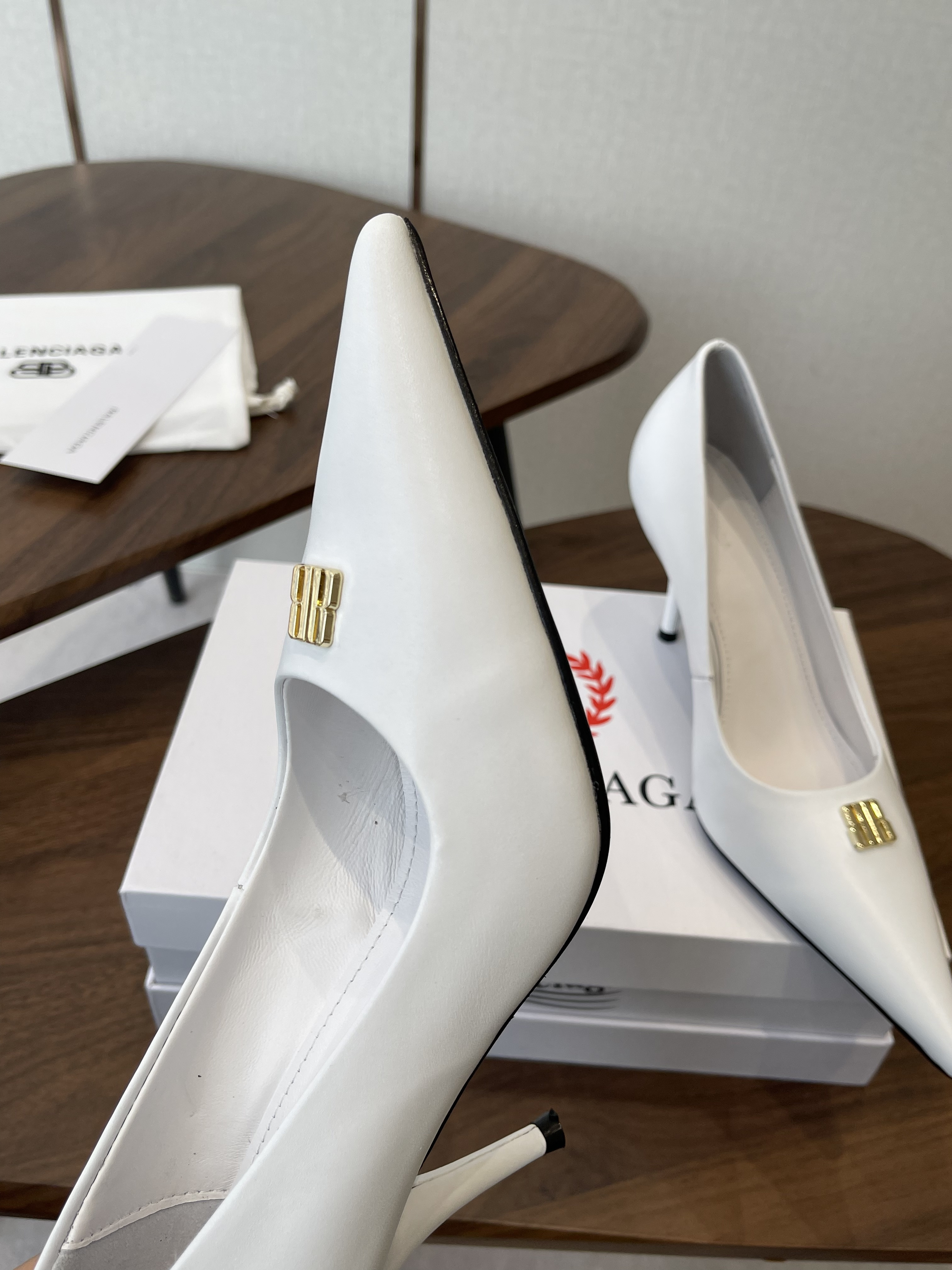 BALENCIAGA Женские туфли BALENCIAGA Женские туфли