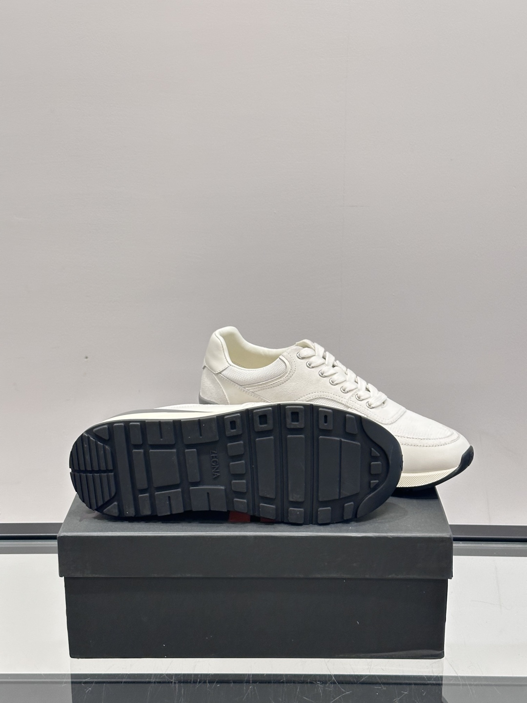 ERMENEGILDO ZEGNA Мужские кроссовки телячья кожа ERMENEGILDO ZEGNA Мужские кроссовки телячья кожа