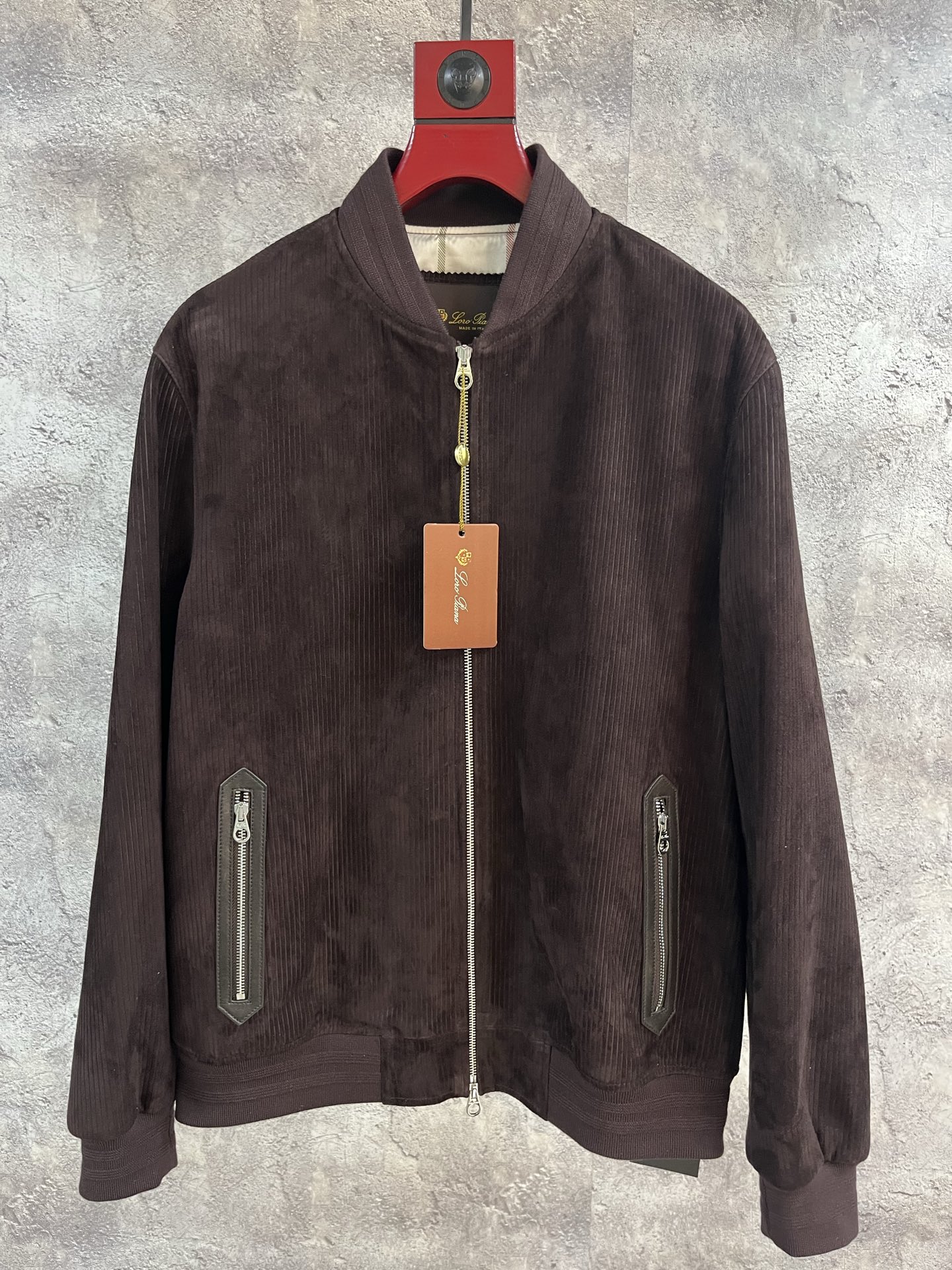 LORO PIANA Мужская куртка из замши LORO PIANA Мужская куртка из замши