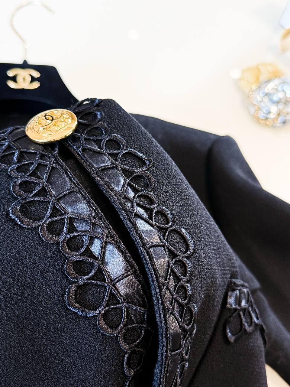 CHANEL Женский жакет CHANEL Женский жакет