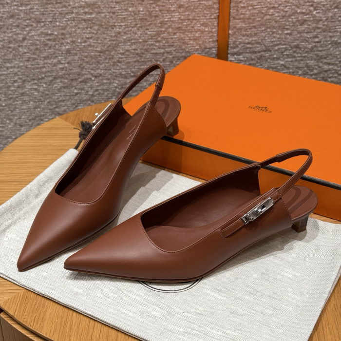 HERMES Женские туфли Lover 40