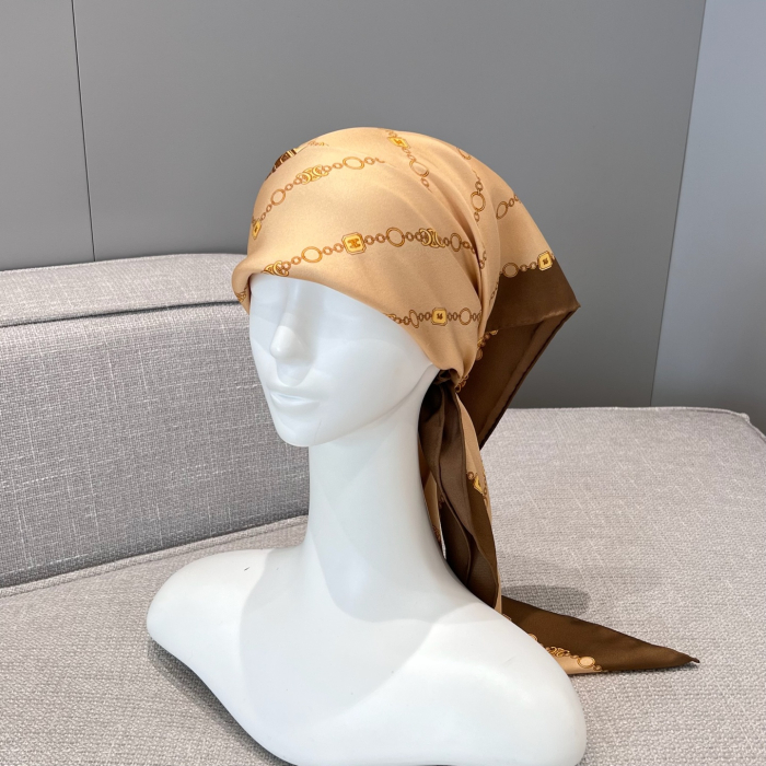 CELINE Женский платок шёлк