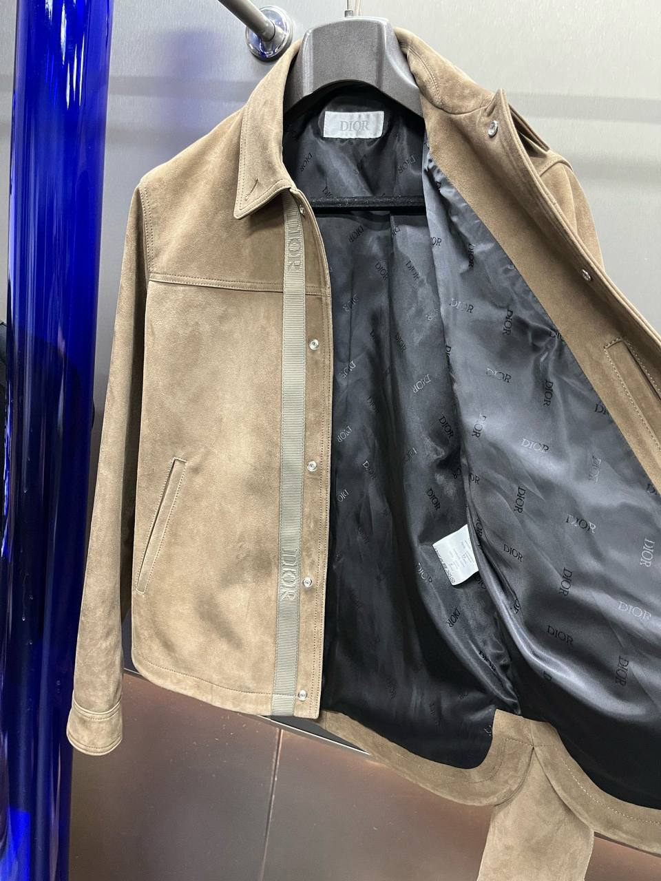 CHRISTIAN DIOR Мужская кожаная куртка CHRISTIAN DIOR Мужская кожаная куртка