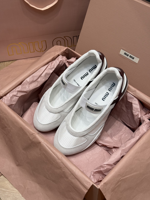 MIU MIU Женские балетки