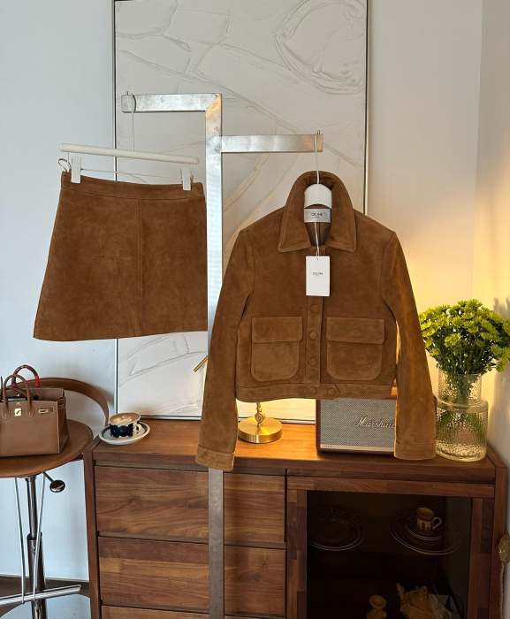 CELINE Женский костюм из замши