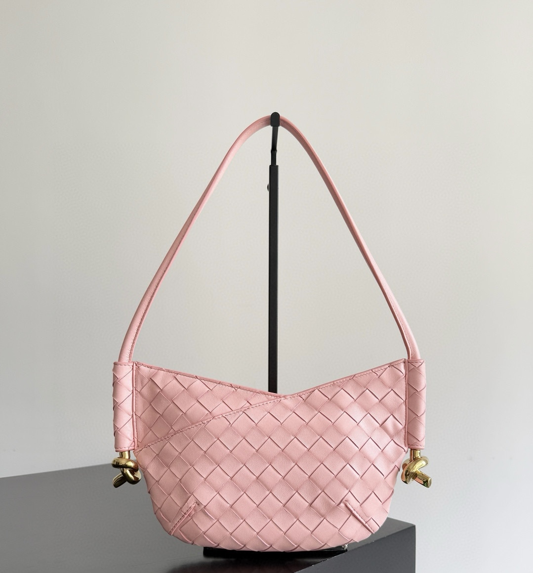 BOTTEGA VENETA Женская сумка Solstice Baby