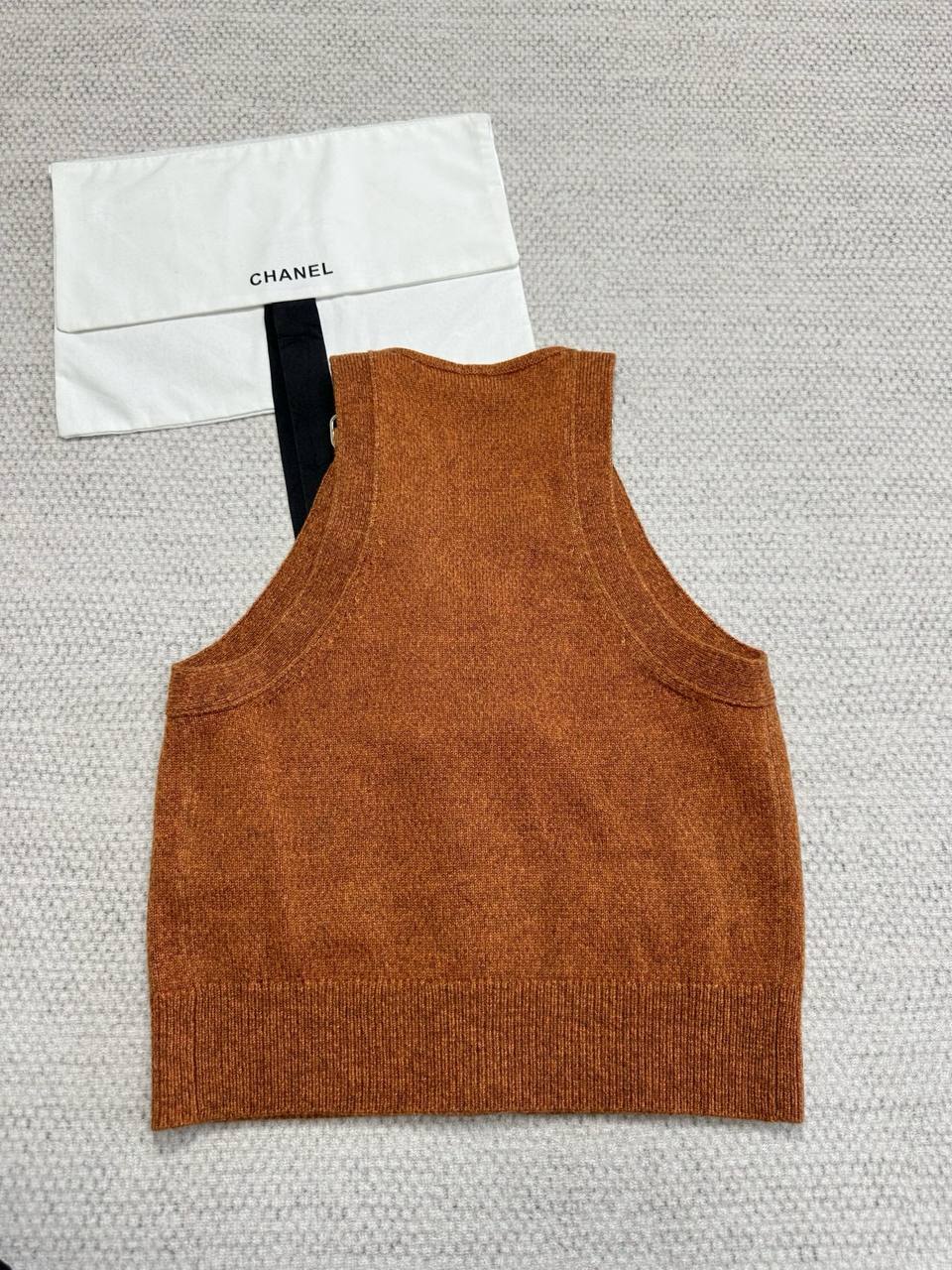 CHANEL Женский жилет из шерсти CHANEL Женский жилет из шерсти