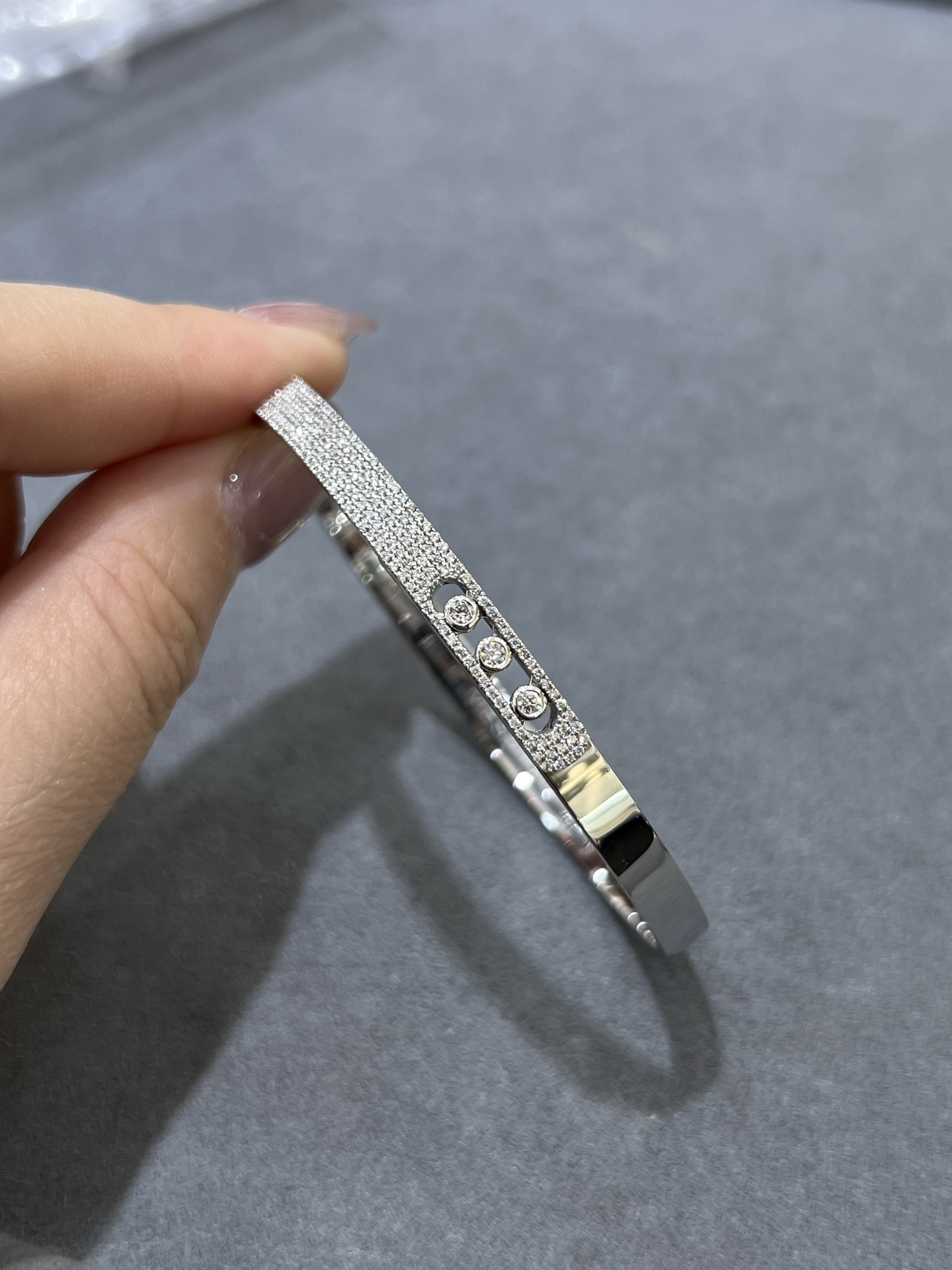 MESSIKA Браслет Move белое золото и бриллианты MESSIKA Браслет Move белое золото и бриллианты