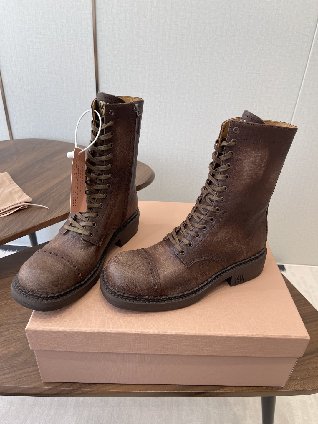 MIU MIU Женские ботинки из телячьей кожи 