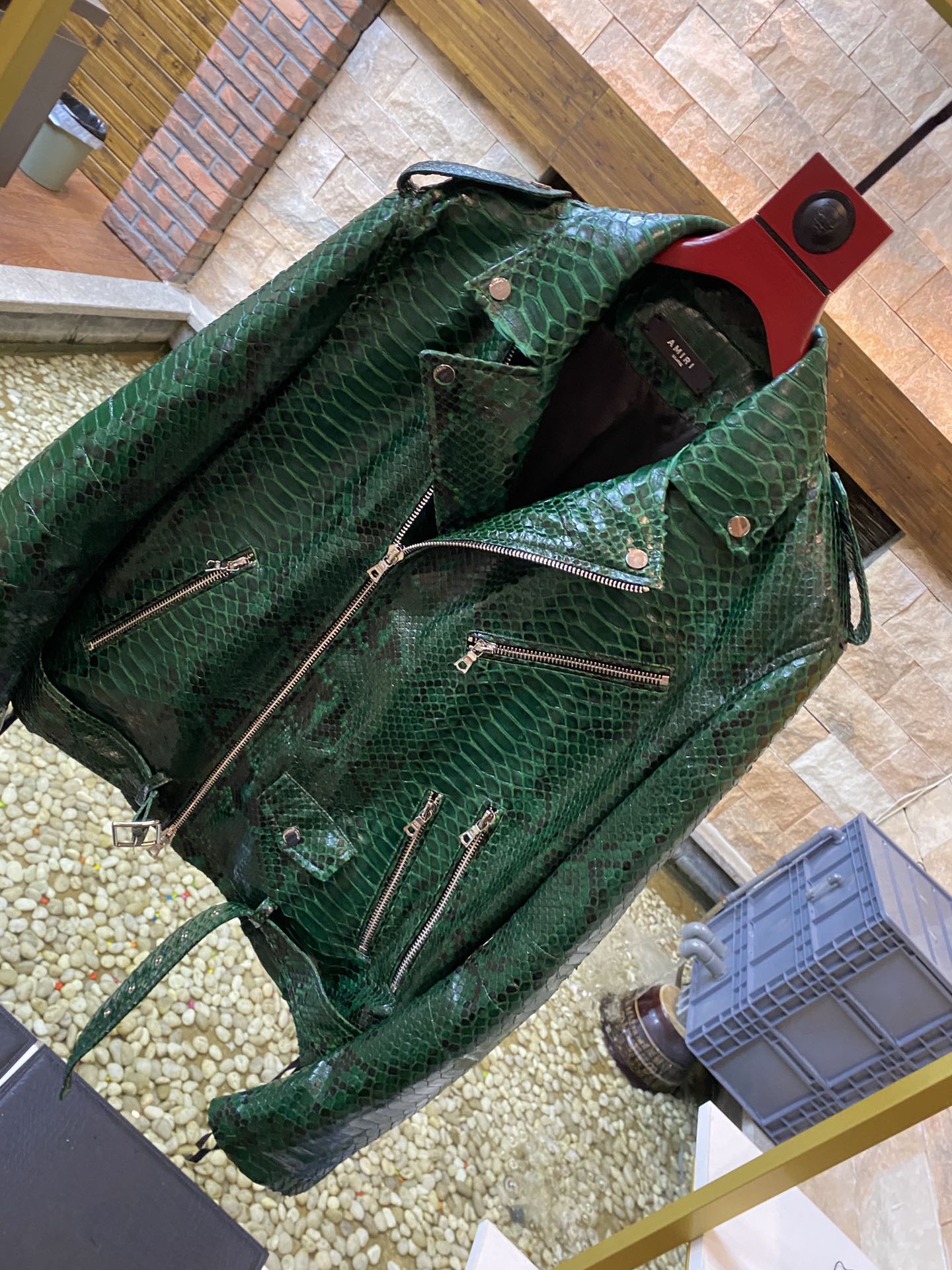 AMIRI Мужская куртка из кожи питона AMIRI Мужская куртка из кожи питона