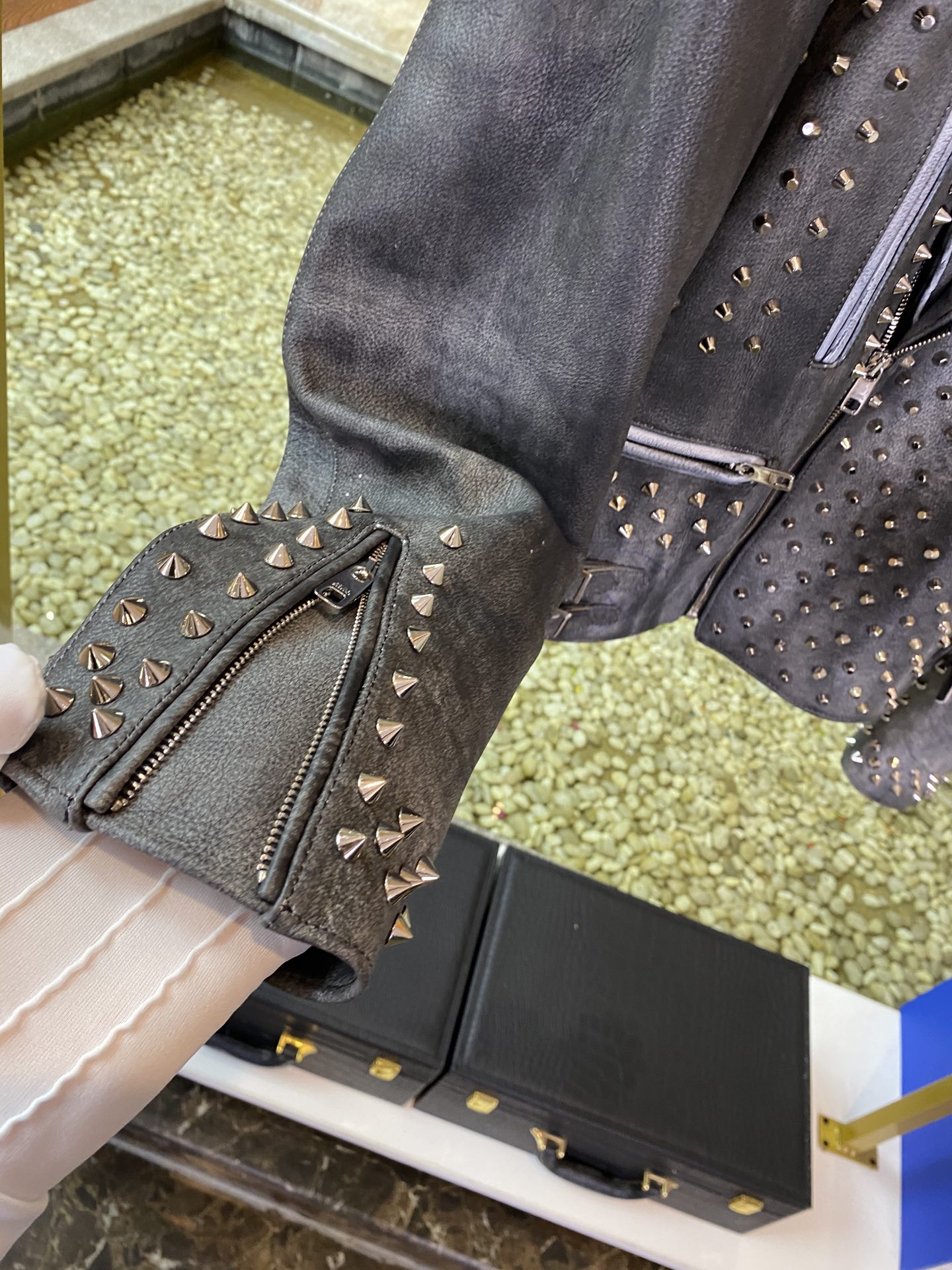 DOLCE & GABBANA Мужская кожаная куртка DOLCE & GABBANA Мужская кожаная куртка