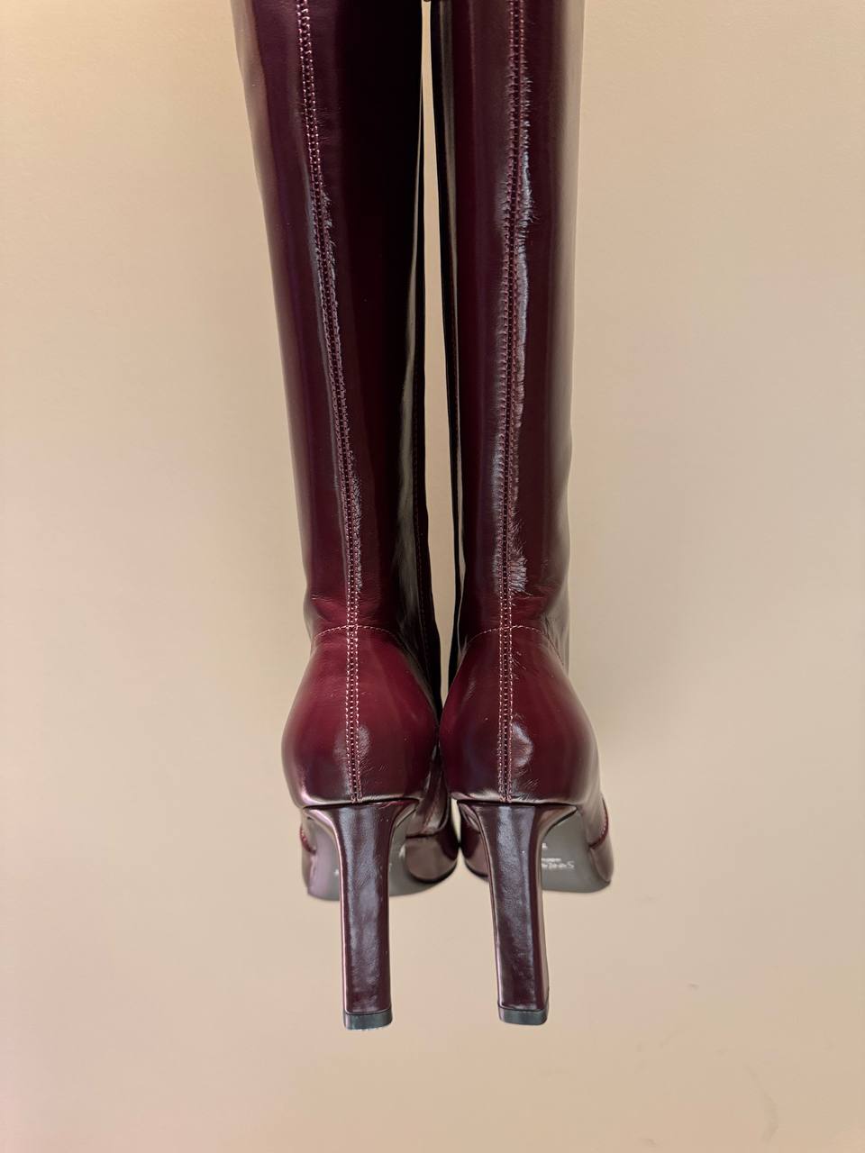 SAINT LAURENT Женские сапоги из телячьей кожи SAINT LAURENT Женские сапоги из телячьей кожи