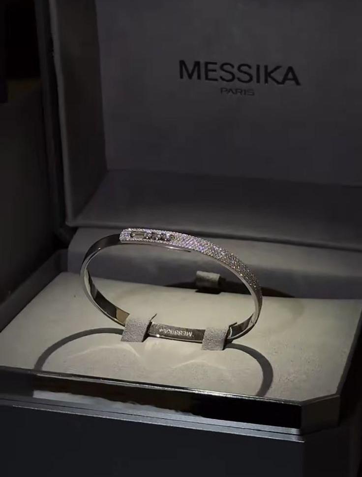 MESSIKA Браслет Move белое золото и бриллианты MESSIKA Браслет Move белое золото и бриллианты