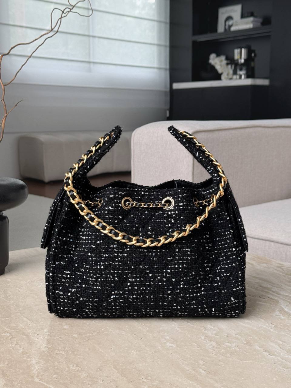 CHANEL Женская сумка Hobo 25a CHANEL Женская сумка Hobo 25a
