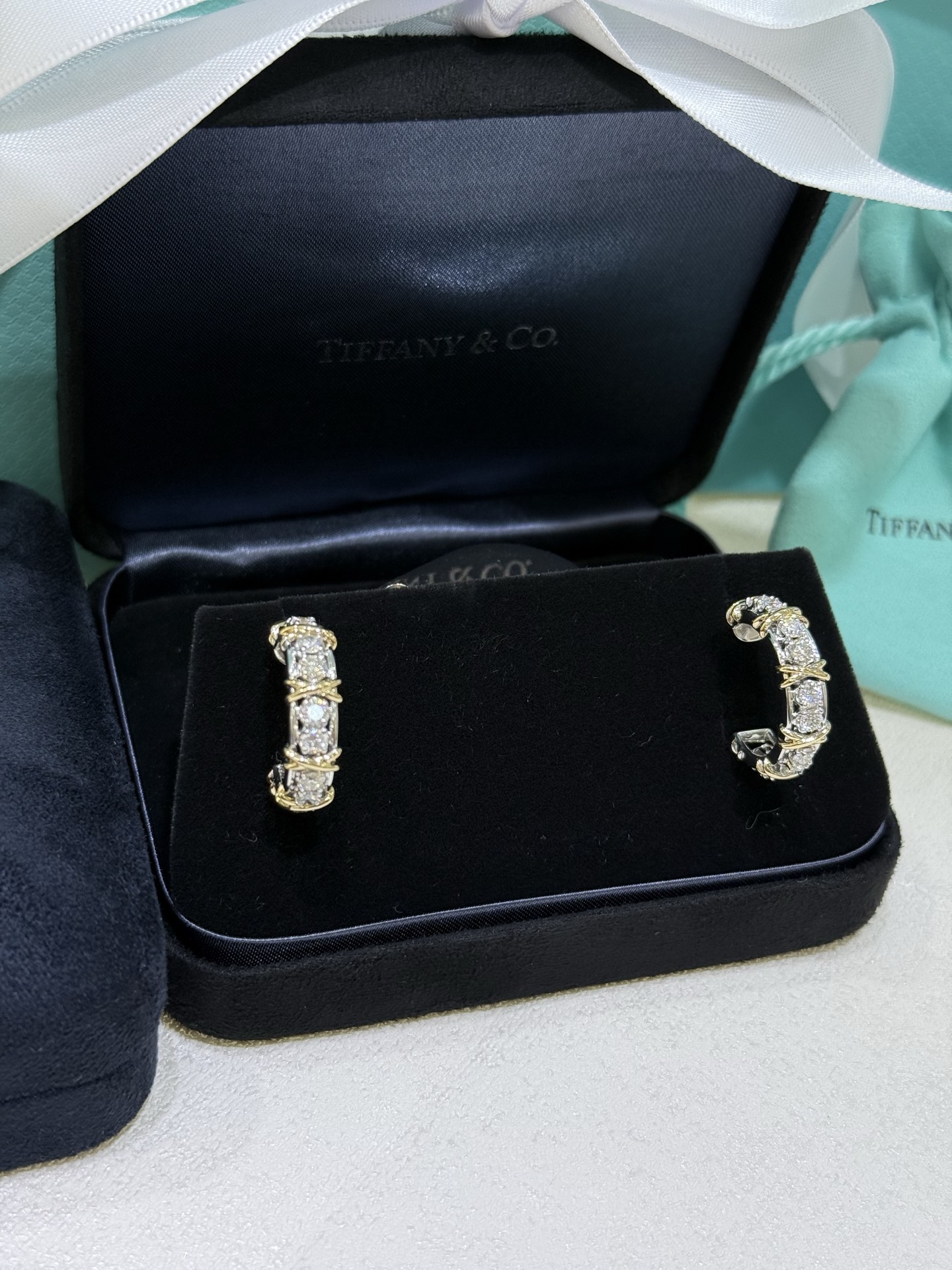 TIFFANY Серьги Sixteen Stone белое и желтое золото с бриллиантами TIFFANY Серьги Sixteen Stone белое и желтое золото с бриллиантами