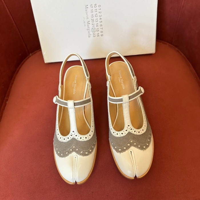 MAISON MARGIELA Женские туфли Dexter