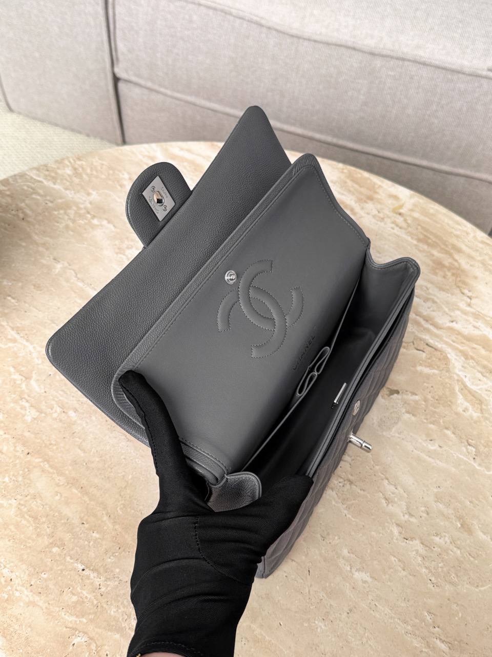 CHANEL Женская сумка Classic Flap CF25 CHANEL Женская сумка Classic Flap CF25