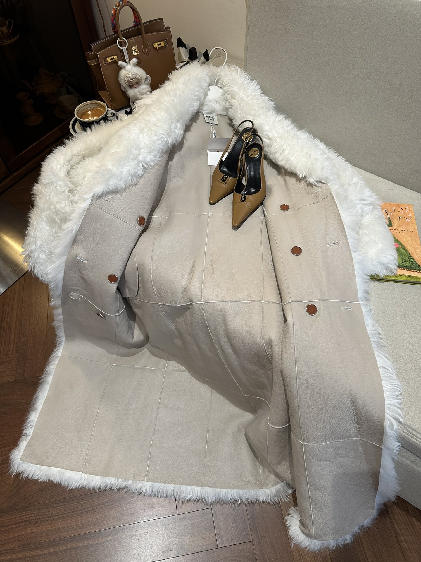 HERMES Женская шуба из овчины HERMES Женская шуба из овчины