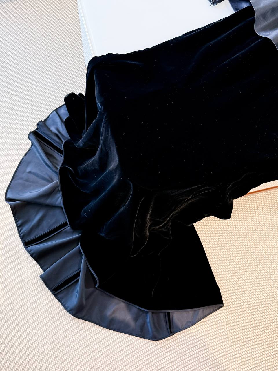 VALENTINO Женское платье VALENTINO Женское платье