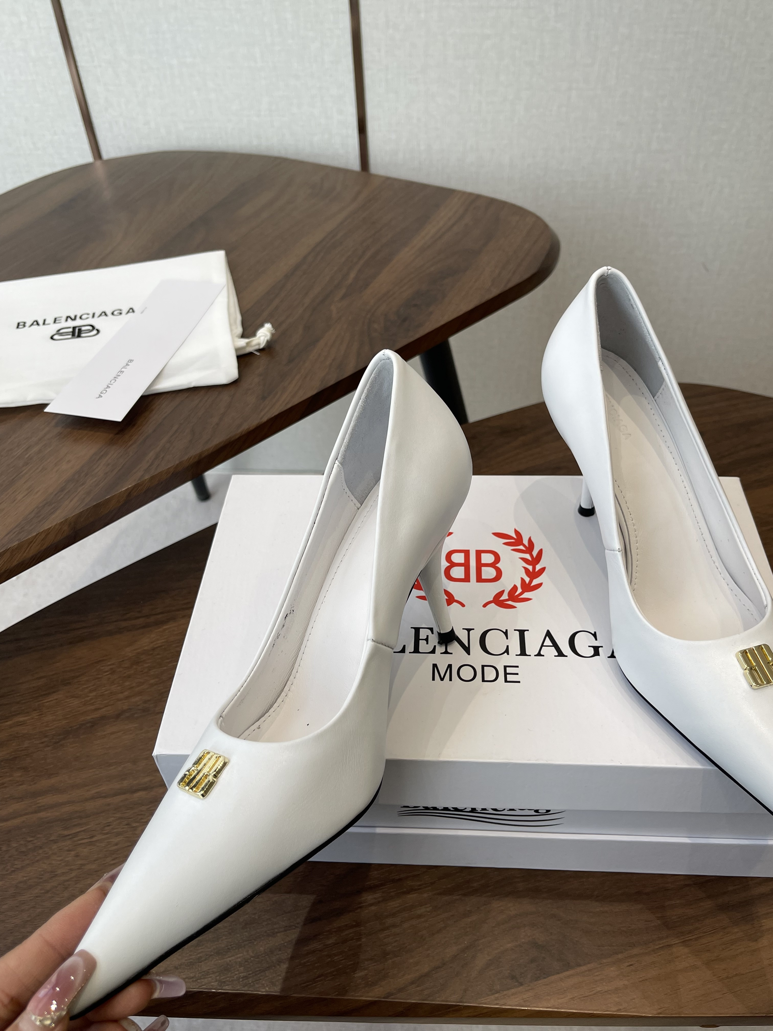 BALENCIAGA Женские туфли BALENCIAGA Женские туфли