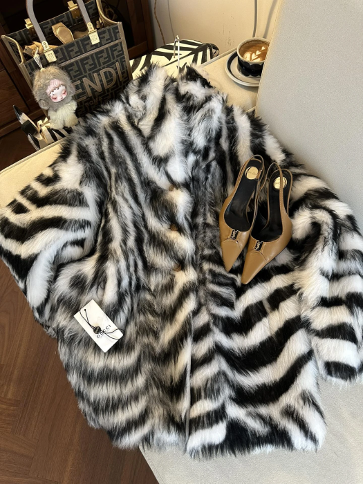 GUCCI Женская шуба из овчины