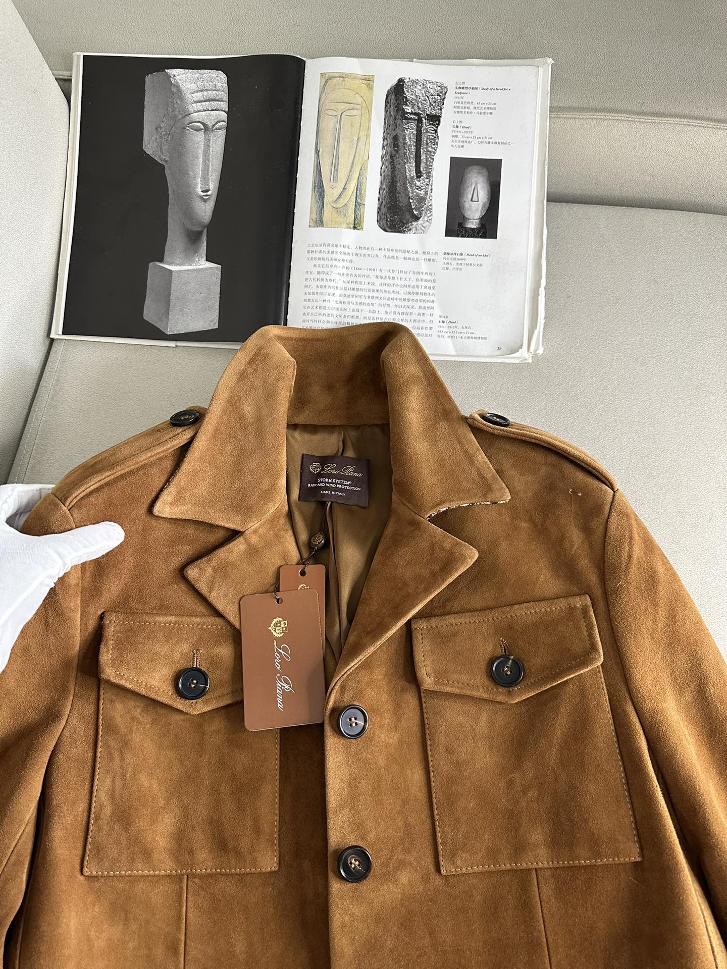 LORO PIANA Женская куртка из замши LORO PIANA Женская куртка из замши