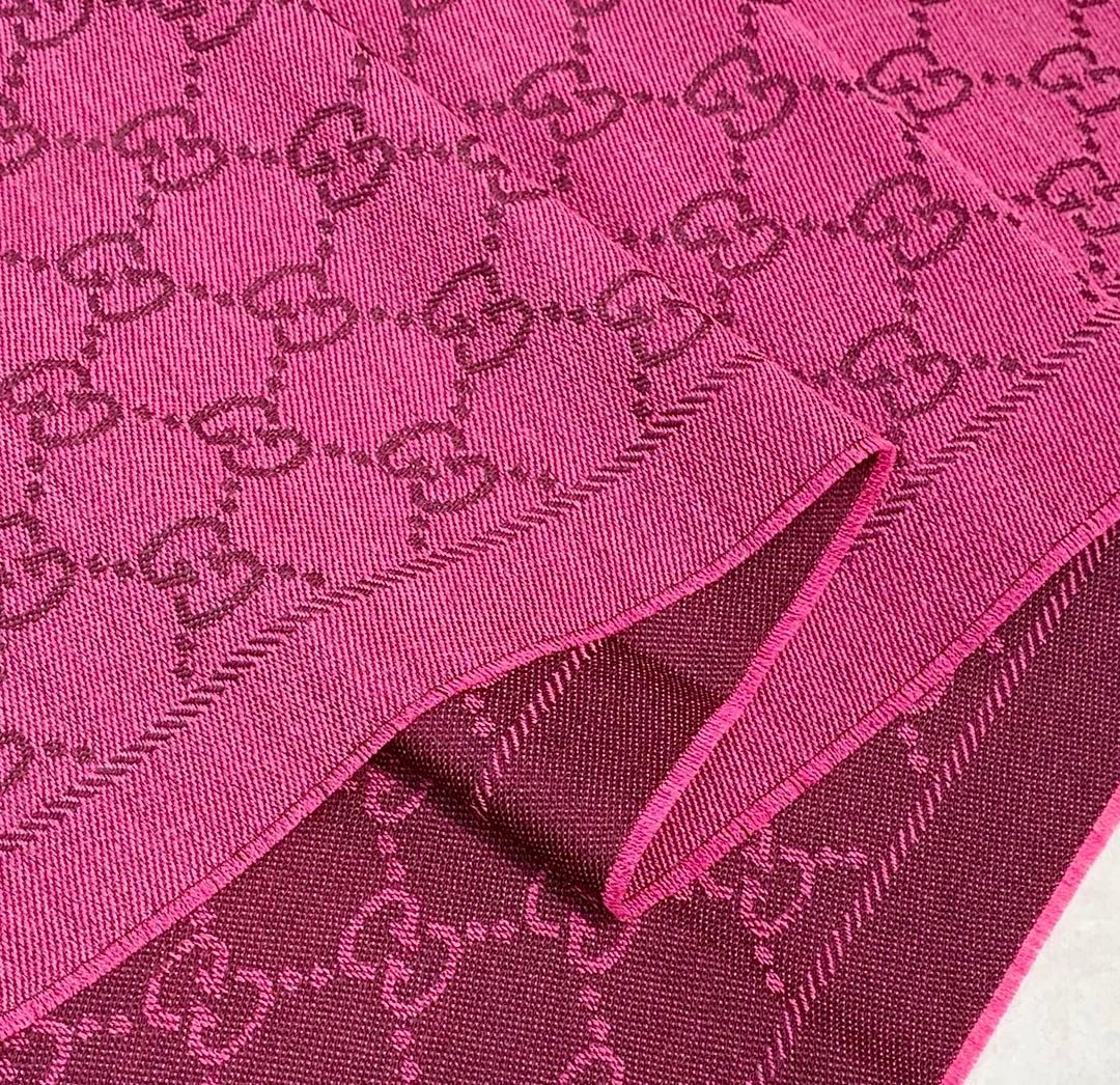 GUCCI Женский жаккардовый шарф 