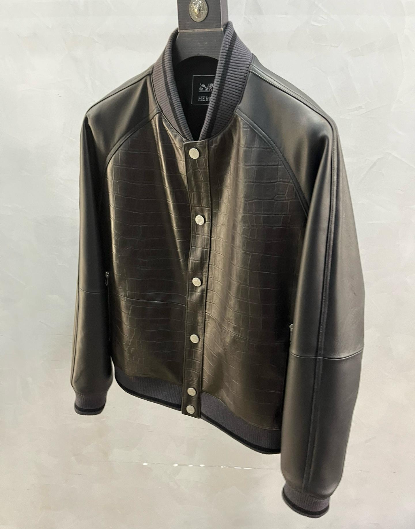 HERMES Мужская кожаная куртка HERMES Мужская кожаная куртка