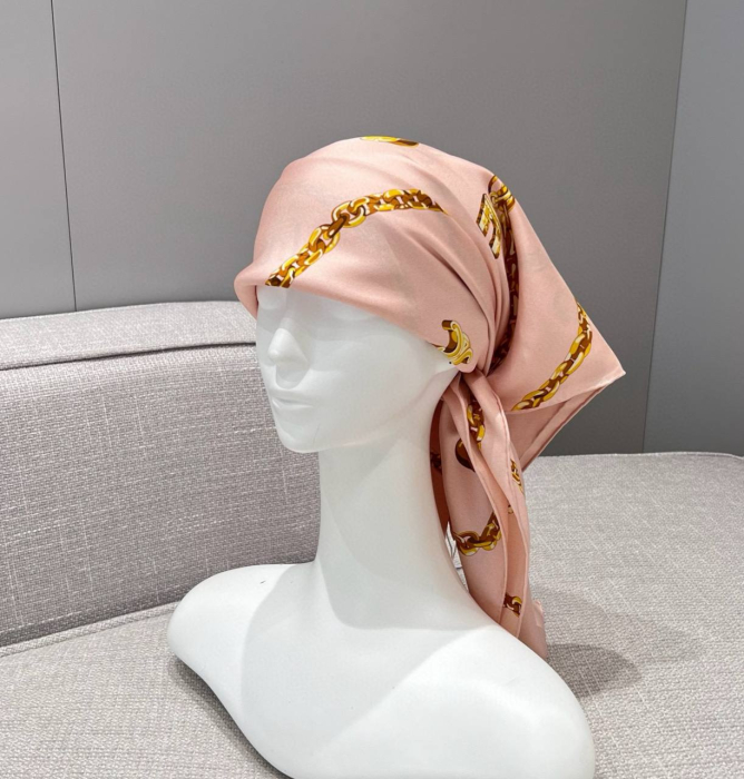 CELINE Женский платок шёлк