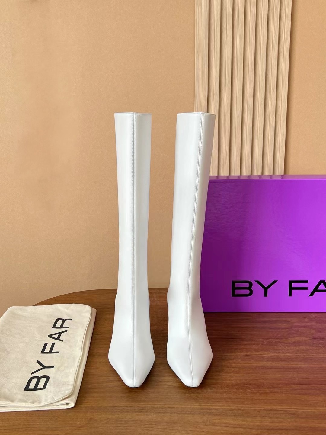 BY FAR Женские сапоги BY FAR Женские сапоги